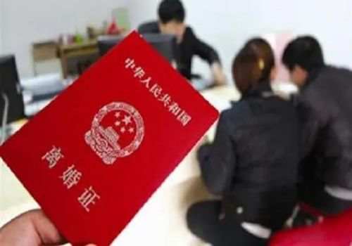 成都市婚姻调查：父亲去世母亲可以放弃继承房产吗